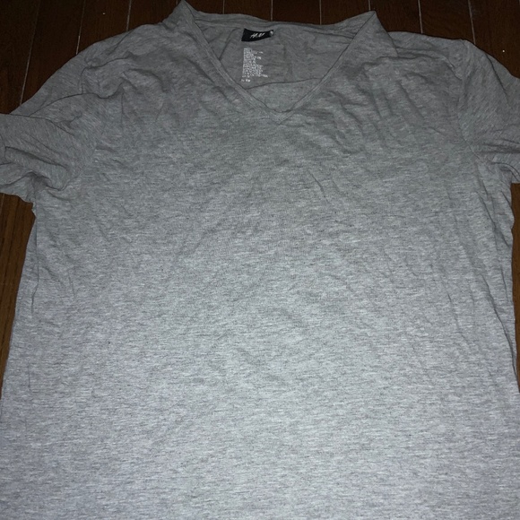 Basic V-Neck oversized tee - Picture 1 of 1